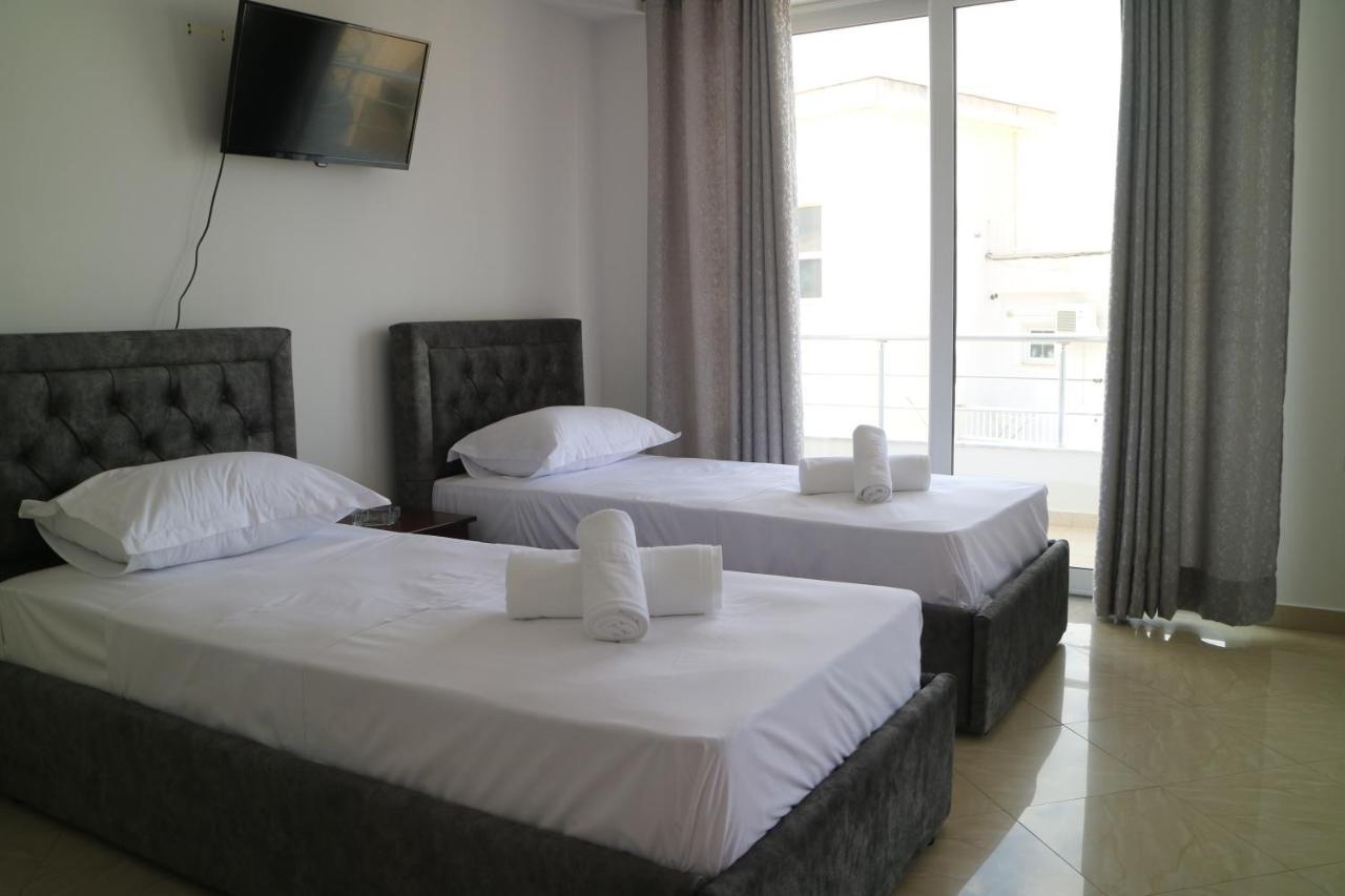 Alnes Hotel Σαράντα Εξωτερικό φωτογραφία
