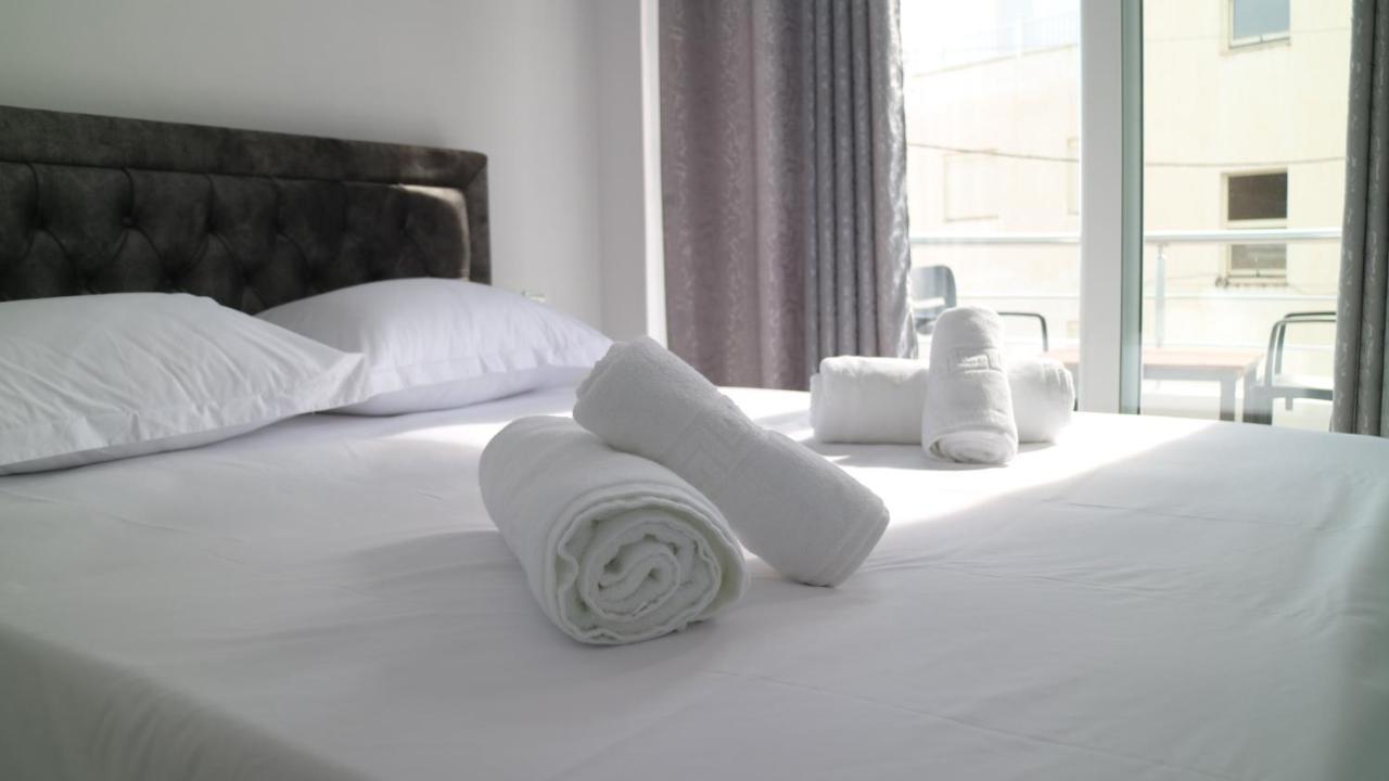 Alnes Hotel Σαράντα Εξωτερικό φωτογραφία