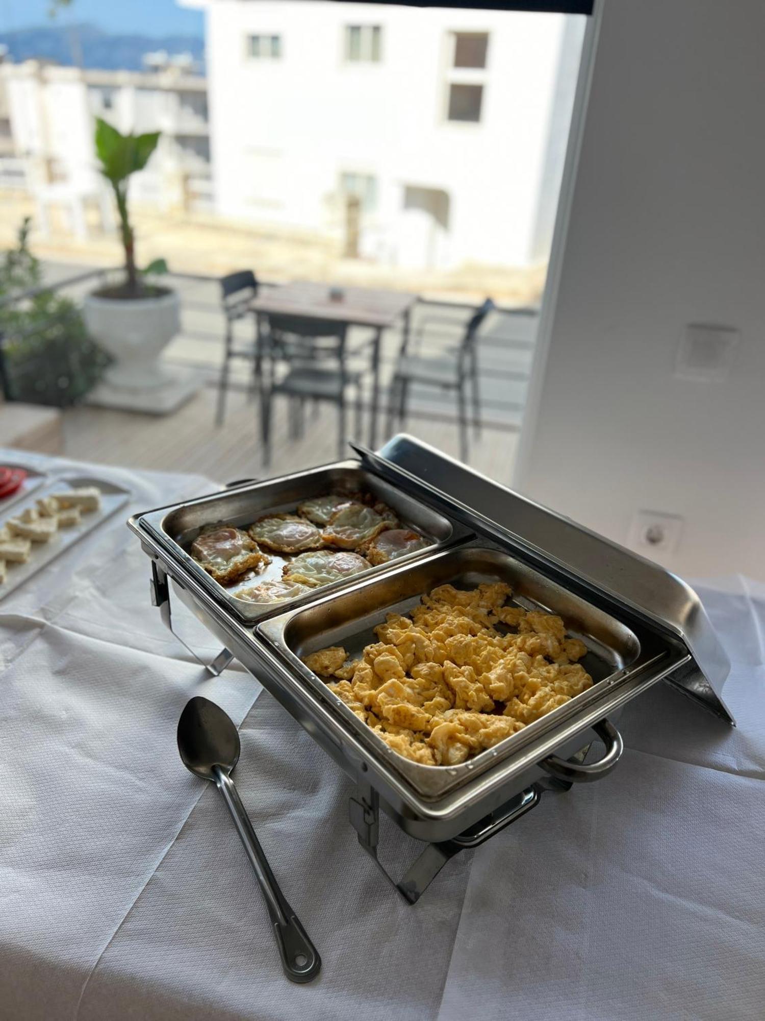 Alnes Hotel Σαράντα Εξωτερικό φωτογραφία