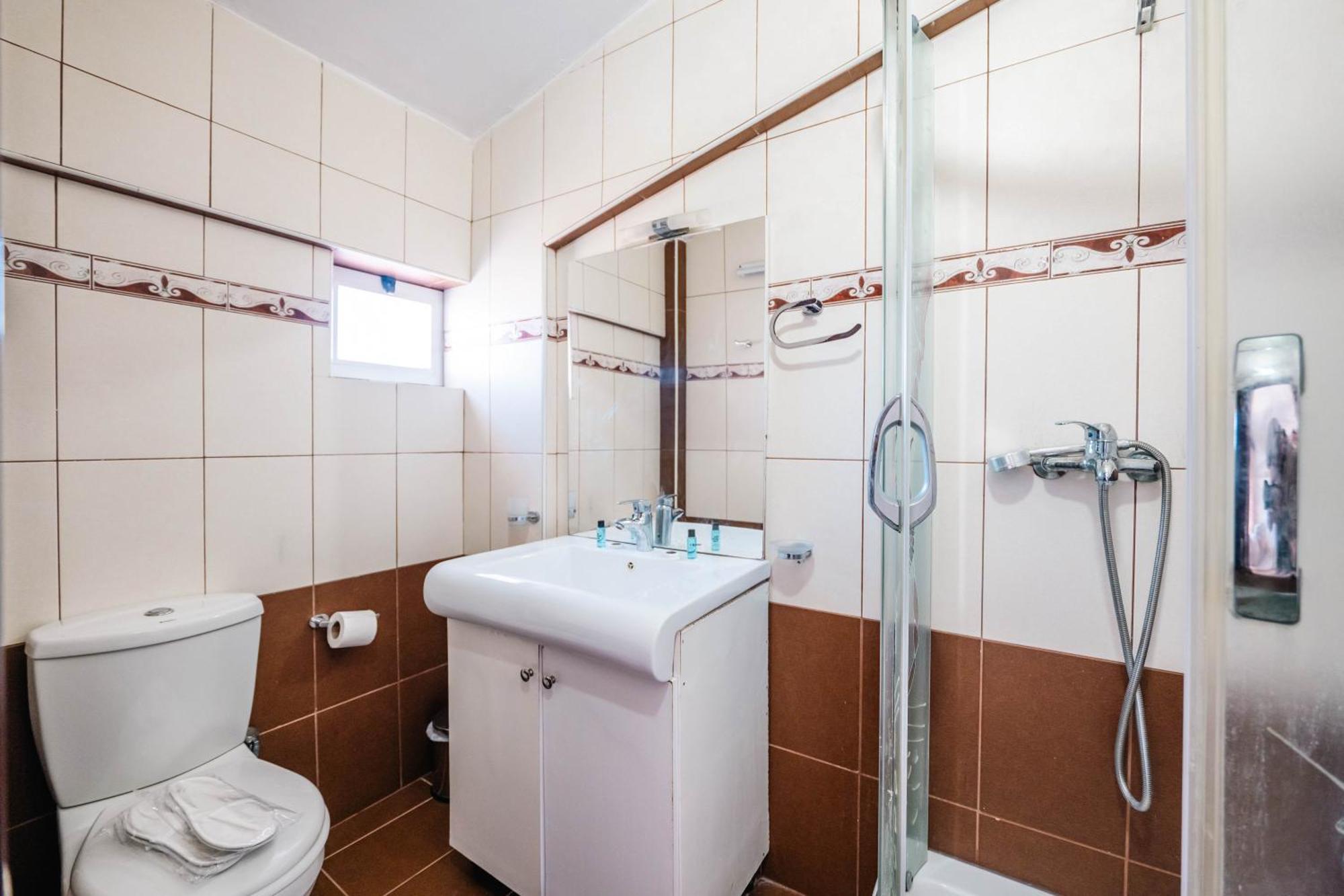 Alnes Hotel Σαράντα Εξωτερικό φωτογραφία
