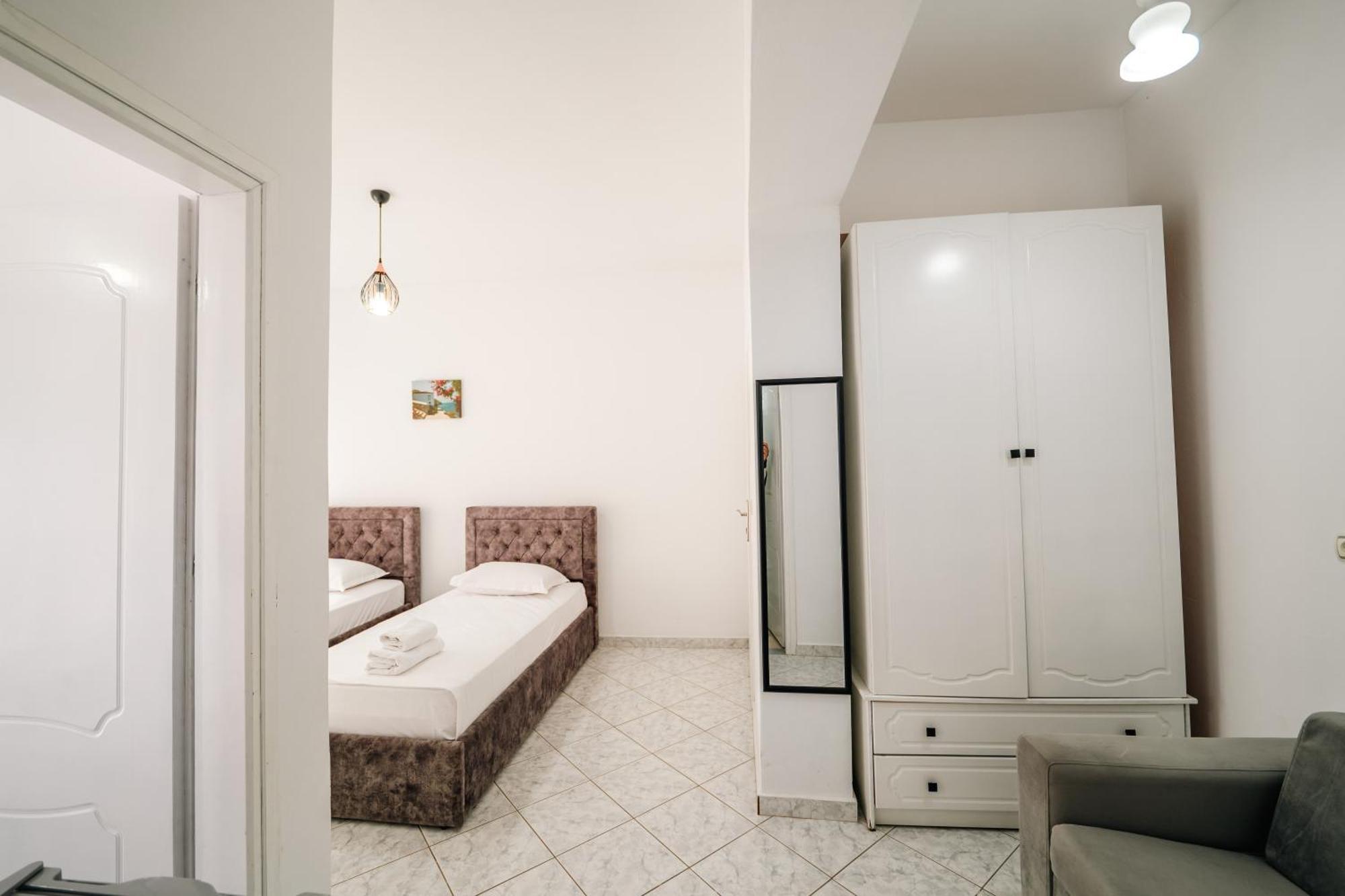 Alnes Hotel Σαράντα Εξωτερικό φωτογραφία