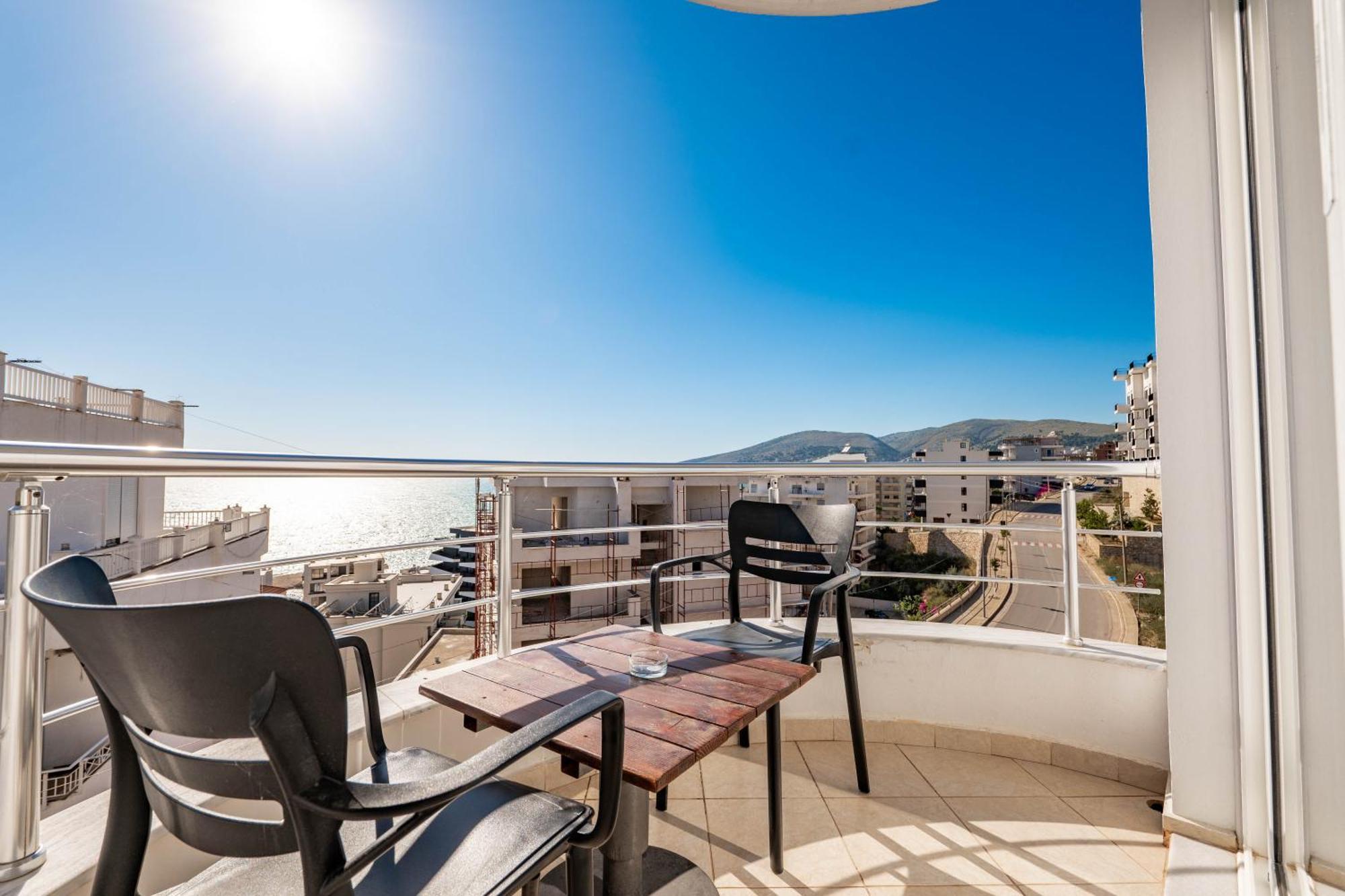 Alnes Hotel Σαράντα Εξωτερικό φωτογραφία