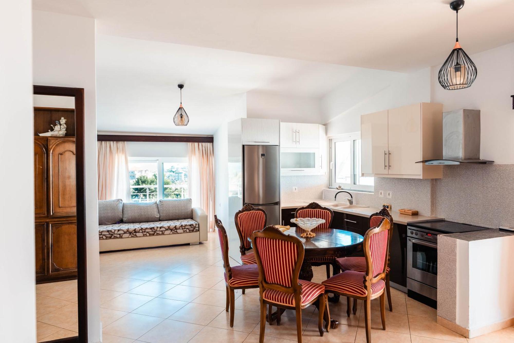 Alnes Hotel Σαράντα Εξωτερικό φωτογραφία